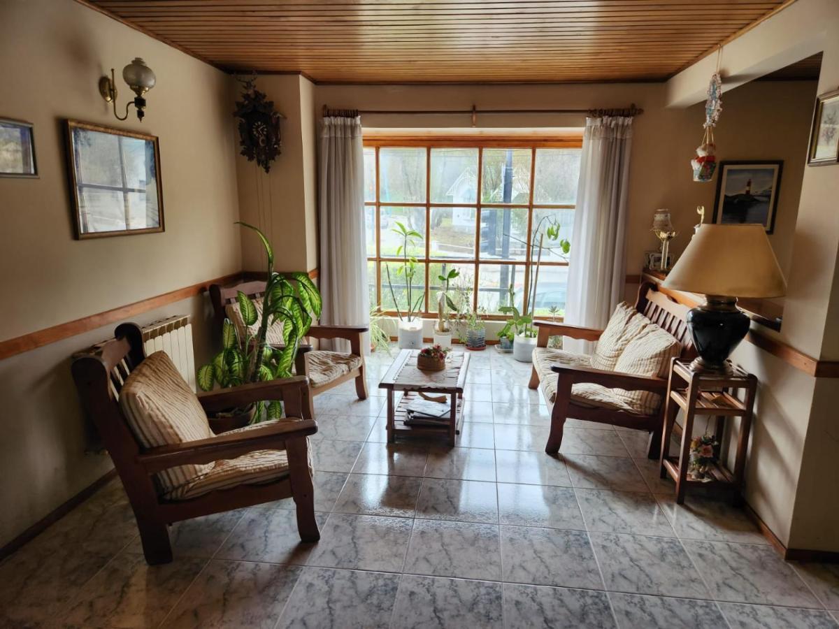 Hostal Rio Ona Ushuaïa Extérieur photo