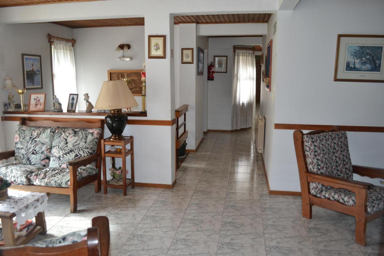 Hostal Rio Ona Ushuaïa Extérieur photo